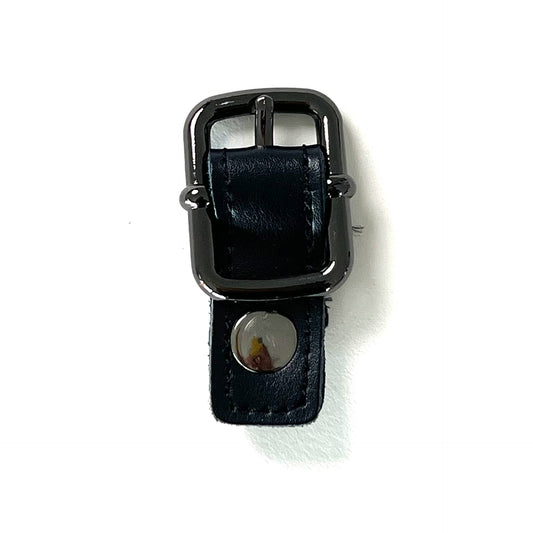Front Buckle