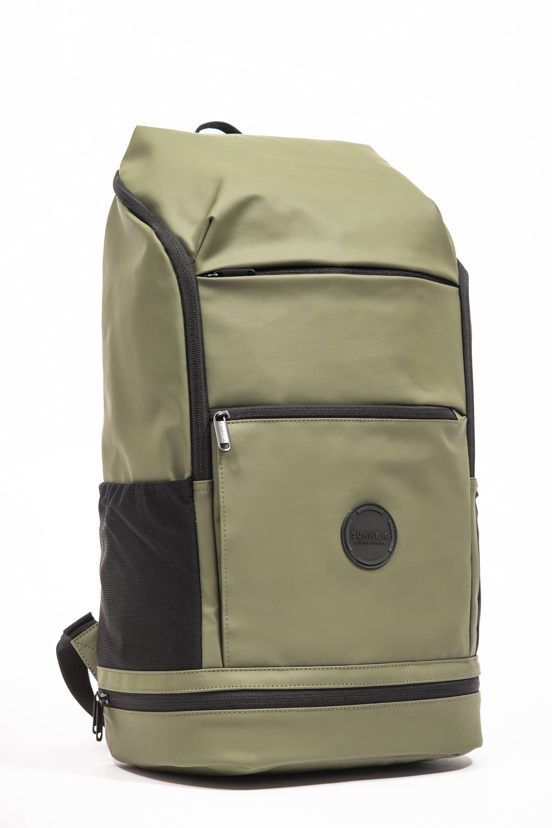 Travel Backpack with Shoe Compartment - Sunny 16